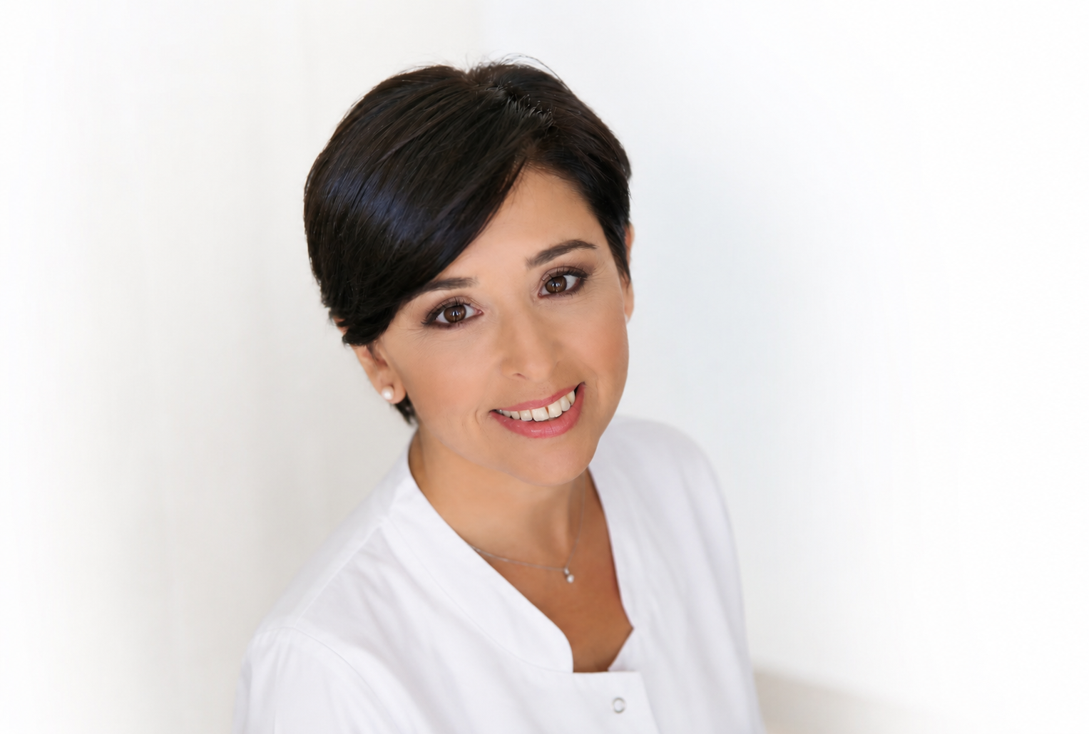 Laura Martínez Clinic